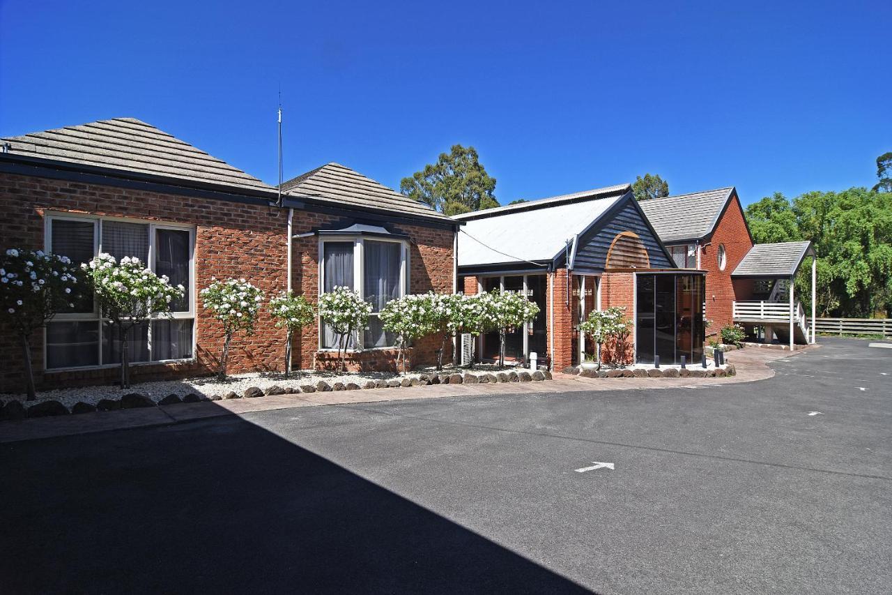 Main Lead Ballarat Motel エクステリア 写真