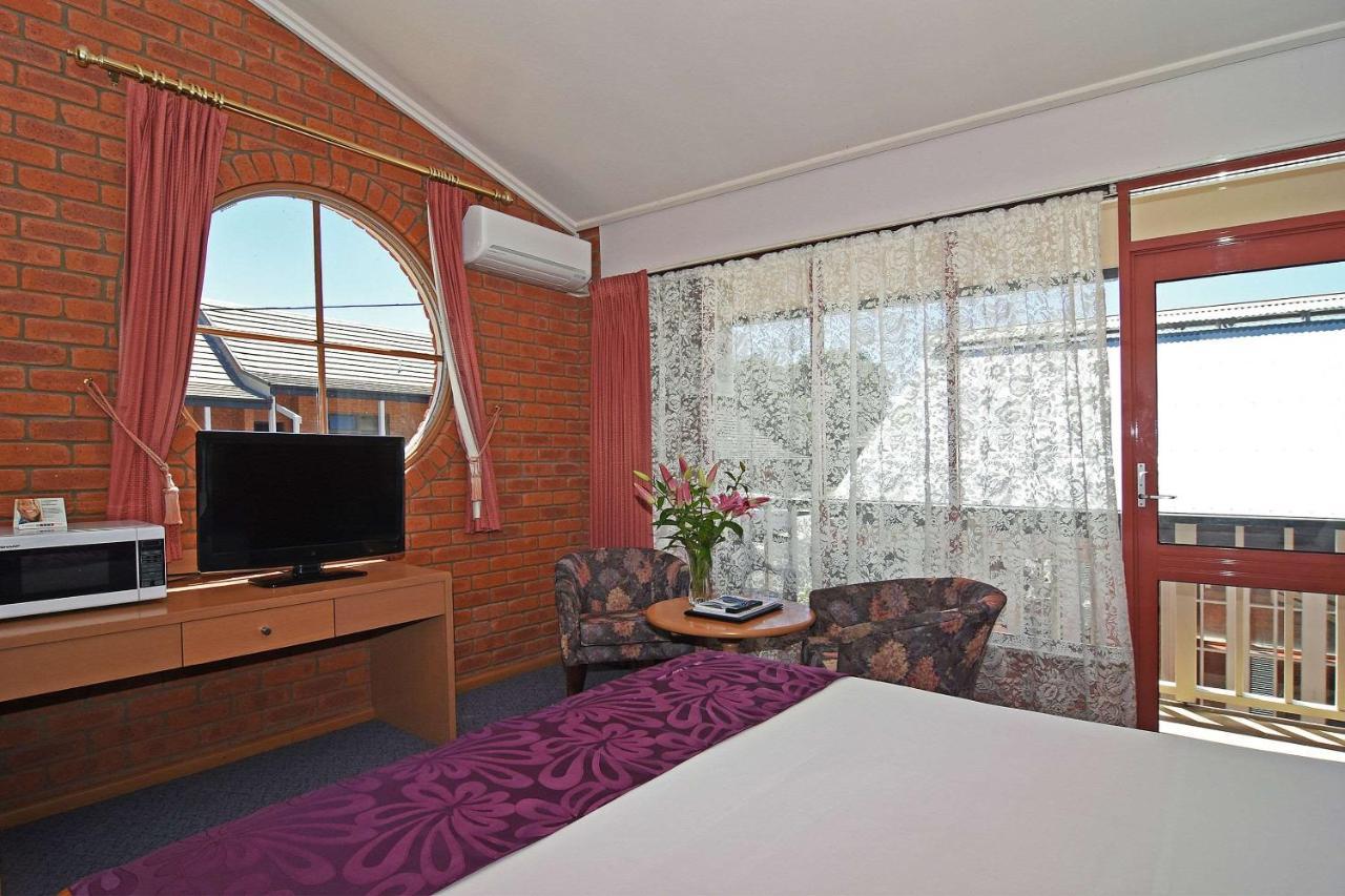 Main Lead Ballarat Motel エクステリア 写真
